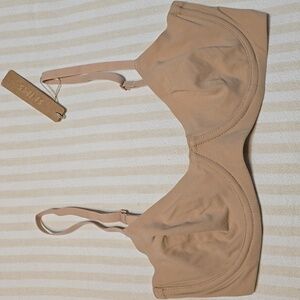 SKIMS Fits Everybody Unlined Demi Bra Size:32D Clay